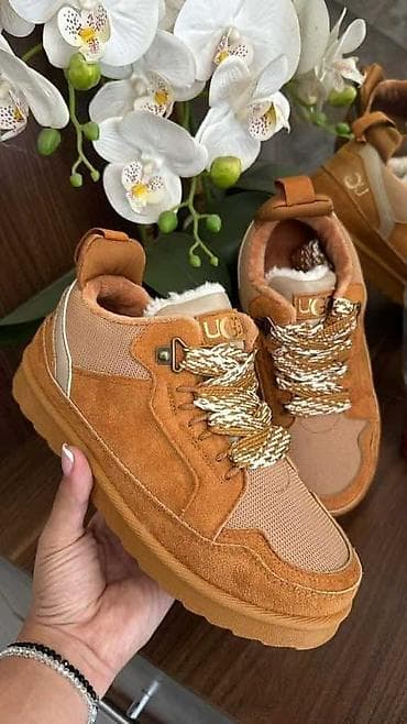 sat raketa cena: 36-41 cena 3300din🟨 — 2