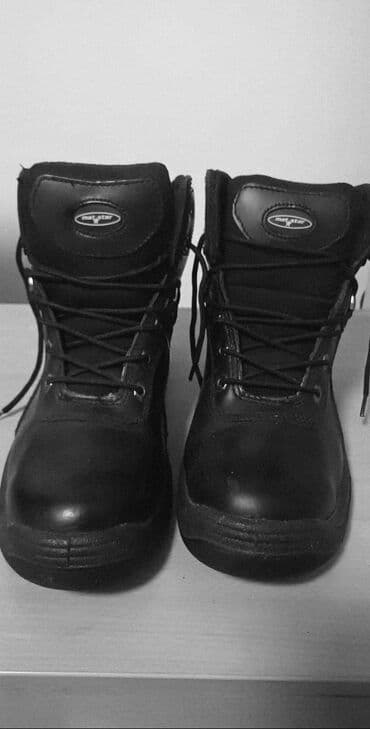 Čizme, veličina - 43