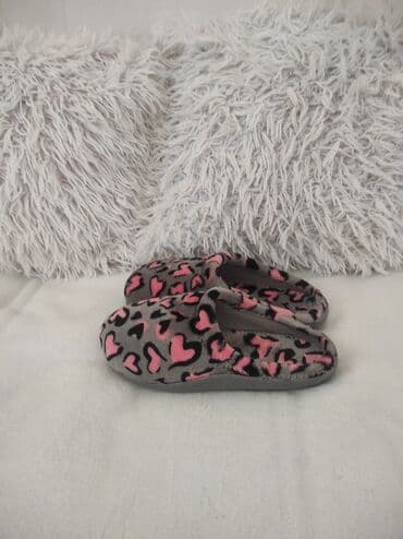 opposite papuce sa krznom: Indoor slippers, Aldo, 37 — 4