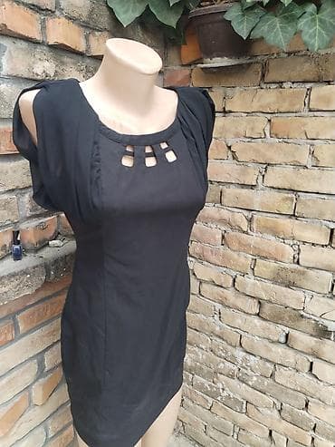 pec haljine: Vero Moda haljina S
Duzina 80 Pazuh po 42 — 8