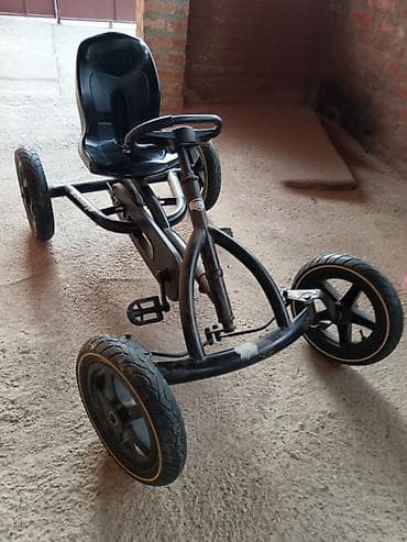 Dečiji go-kart na pedale BERG Buddy (crni) U odličnom stanju -