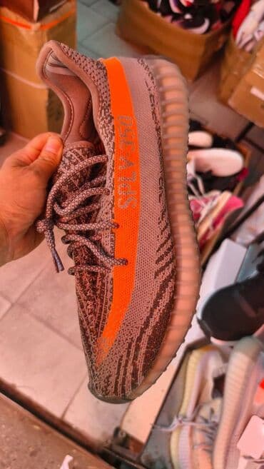 yeezy 350 patike: Patike, veličina - 37 — 12