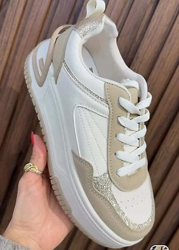 gesove patike: Brojevi
36-41
2500 din 
OR💥 — 4