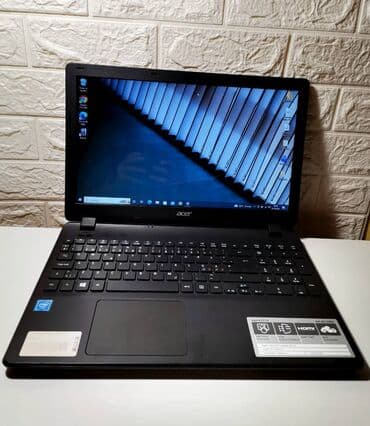 Acer: Acer Aspire ES 15 (ES - 531) je potpuno ispravan i dobro ocuvan laptop