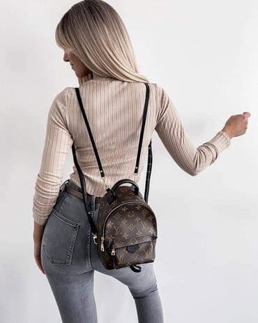 rolke new yorker: S/m. L/xl 
1900 — 10