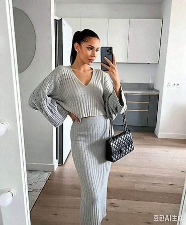 patrizia pepe srbija: Nova kolekcija ✨️
Komplet trikotaža: 3700 dinara — 3
