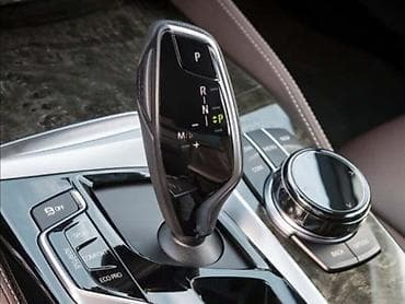 RUČICA MENJAČA ZA BMW 520 OD 2016. DO 2020. GOD na lalafo.rs RUČICA MENJAČA ZA BMW 520 OD 2016. DO 2020. GOD