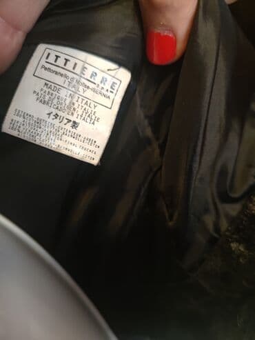 Vests: Dolce&Gabbana, jakna. Bundica koja privlači pažnju. Velur sa — 5