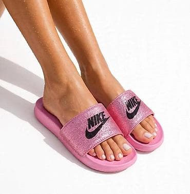 haljina mona: Nike ženske papuče – ružičaste sa šljokicama - Model: klizne papuče — 1