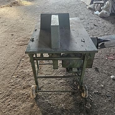 power tehnik: Kombinovana cirkular + cepač - Industrijski sto od čelika sa — 4