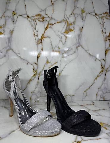 kombinezoni svecani: Elegantne ženske sandale sa štras sjajem - Model: otvoreni prsti — 4