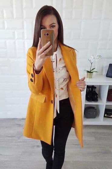 kozni kaputi sa krznom: Kaput sa postavom 
3200
Italijanska proizvodnja. Rd — 3