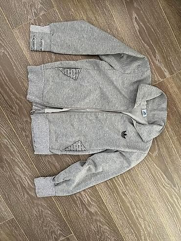 nike trenerke akcija: Siva Adidas gornji deo trenerke sa rajsferšlusom - Brend: Adidas — 1
