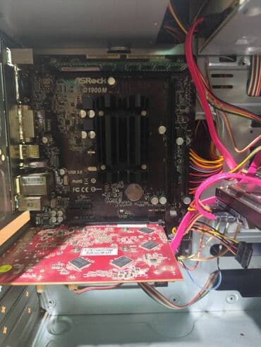 Desktop & Workstation PCs: Kuciste i monitor Ociscen, podignut svez operativni sistem, spreman — 11