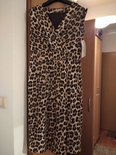 Women's Clothing: Mona haljina sa postavom, jednom nosena. Veličina S-38. Lepo stoji — 2