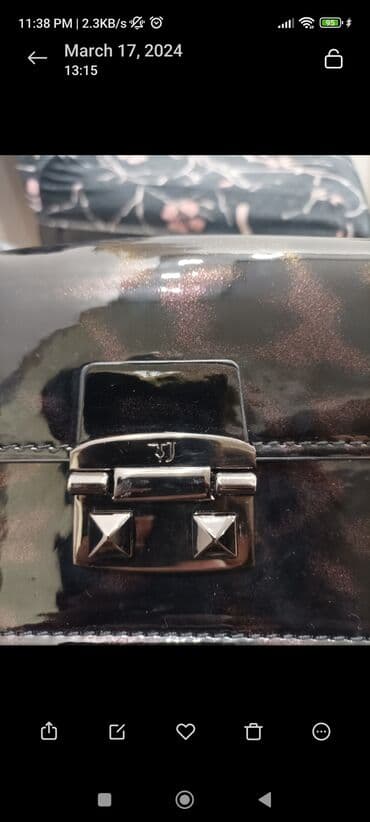 ženske torbice oko struka: Trussardi jeans torbica, elegantna i efektna sa diskretnim sjajem — 4