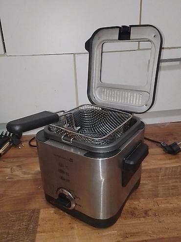 Mini Friteza je potpuno ispravna,u odlicnom stanju sa sitnim tragovima