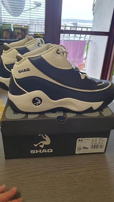 nasa duks h m: Patike SHAQ bez oštećenja br 44 — 4