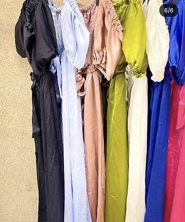 second hand kraljevo: Elegantna duga haljina sa golim ramenima i prorezom od satena sa — 6