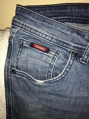 Odela: Original PRADA Milano farmerice 33/34 97% cotton 3% lycra Made in — 3