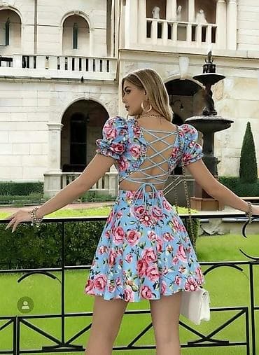 Men's Clothing: Floral mini haljina sa puf rukavima i vezivanjem na leđima - Kroj — 3