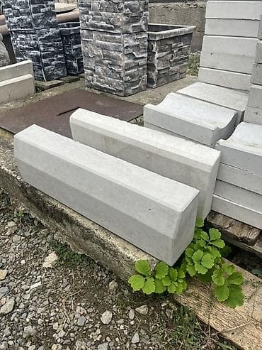 Betonske ivičnjake/pragovi - Materijal: armirani beton, glatka siva