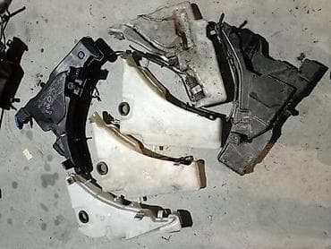 tabla u autu: BOCA ZA PRSKALICE ZA AUDI A3, A4, A4 ALLROAD . OD 2007. DO 2020 — 1