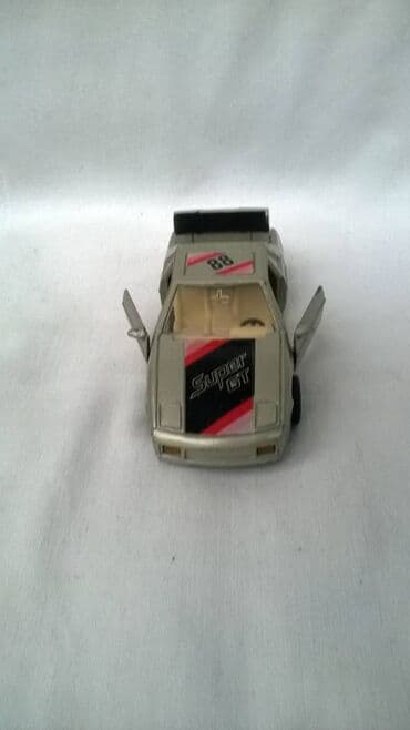 delovi za maketu fice: Sunnyside autic super gt, oko 1:32(11 cm), hon — 2