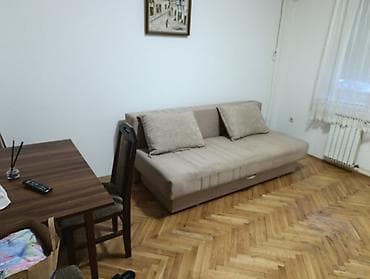 rent: Izdaje se nameštena garsonjera od 24 m² na Novoj Detelinari, u mirnoj — 2