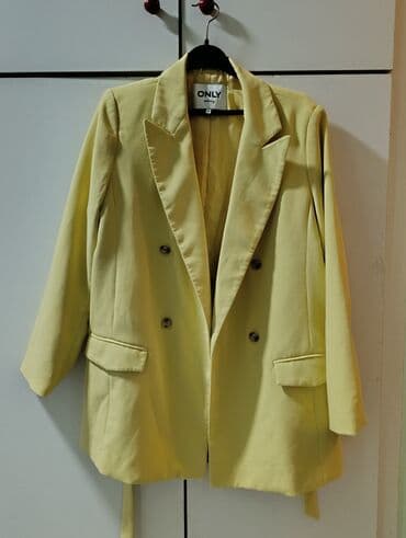 Ženski sako ONLY, veličina 42 (odgovara za XL). Vezica na leđima za