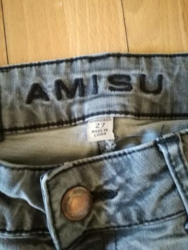 pantalone od vestacke koze: Amisu siv džins velicina 27. PO struka 36/38. Duzina 101 — 4