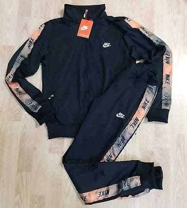 jagger trenerke: Ženska komplet trenerka 
S M L XL 2XL 
Cena 3000 din j — 5
