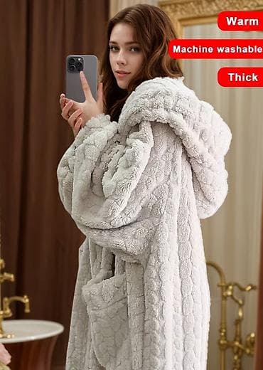 Ženska odeća: Dugi oversized kućni bade - mantil sa kapuljačom - Materijal: ultra — 3