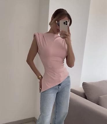 esprit beograd: ✅Asimetrična ženska majica bez rukava
✅1550 din 
S M L — 8