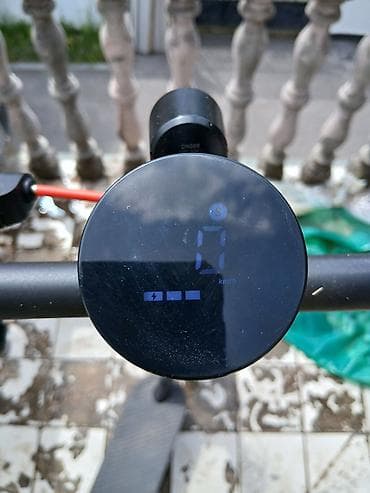 zverici 2: Prodaje se Xiaomi električni trotinet Elite! 🛴 ​Unapredite svoje — 4