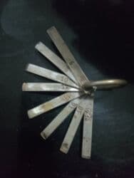 Donji delovi trenerke: Zlatarske probne igle — 2