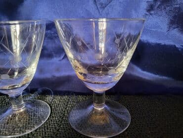 case za zestoko pice: Casice kristal,gravura za zestoko pice 1960g.+. Casice su — 9