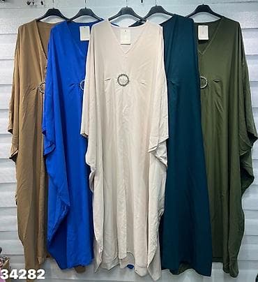 cirkoni za kosu: Elegantna kaftan/abaja haljina sa ukrasnom kopčom gs - Model: široka — 3