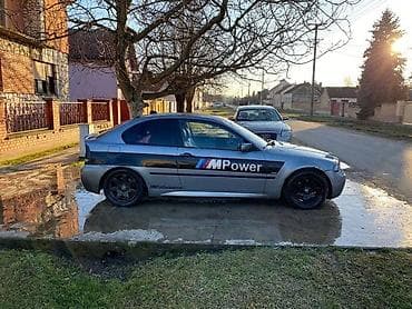 serbia auto market: BMW COMPACT 2004. GOD. - KOMPLETAN AUTO U DELOVIMA | Bmw compact Svi — 4