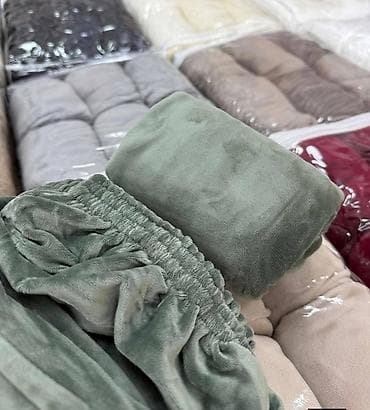 Ormari: Navlake za stolice Paket sadrži 6 komada Materijal-pliš Cena-2.700 — 10