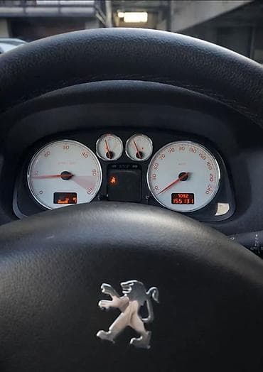 soleks motori prodaja: Pežo 307 SW karavan. Automobil proizveden za skandinavsko tržište — 7