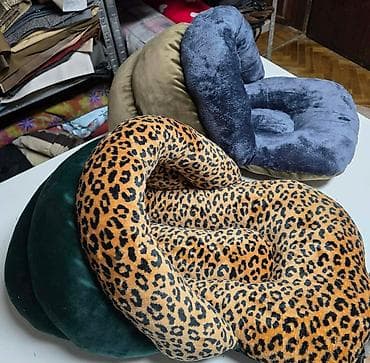 dozer za hranu za pse: Krevet papuča za kućne ljubimce sa naslonkm.Namenjena za mačke i male — 3