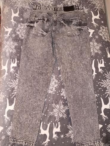 diskvared patike: Sive farmerke sa „stone washed” efektom i blagim „distressed” — 4