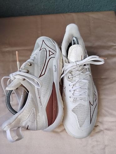 n sport terrex: Mizuno Wave Mirage 4 –ženske patike za dvoranske sportove Ug 23,5cm - — 4