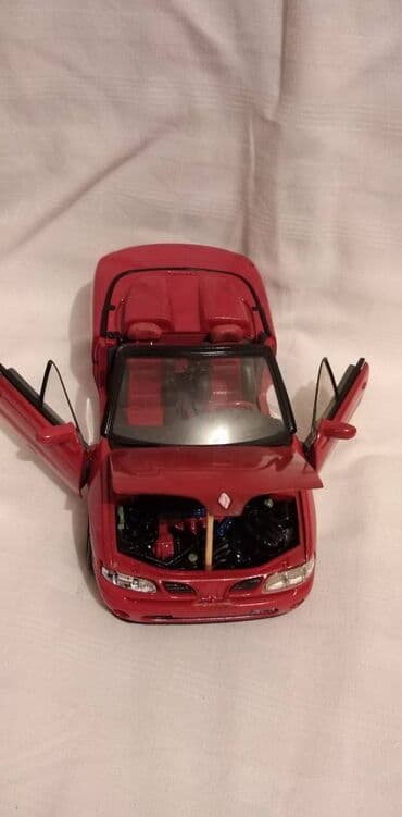 home alone 1 sa prevodom na srpski: Renault Megane Cabriolet 1:18Kina,stanje kao na slikama — 4