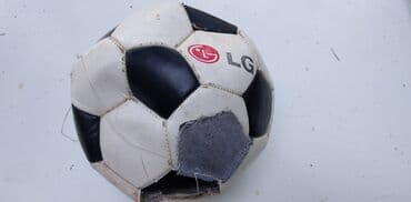 stalak za mikrofon gigatron: Lopte za fudbal br.5: Umbro, Derbi i Adidas i druge vest — 11