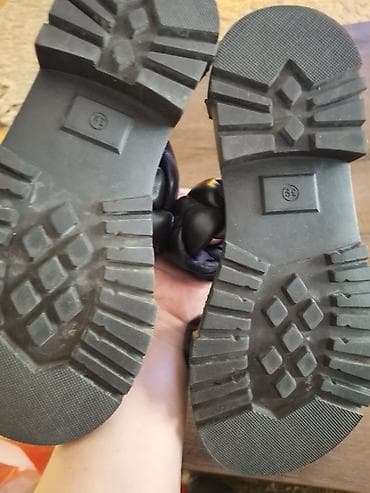 Patike: Ženske sandale Unica – crne oba para po jednoj ceni pojedinacno je — 4