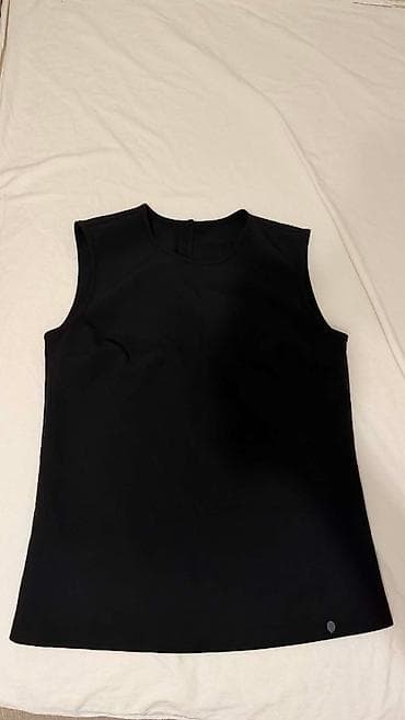 Potpuno nova bluza majica P. S. Fashion samo skinuta etiketa ali nikad