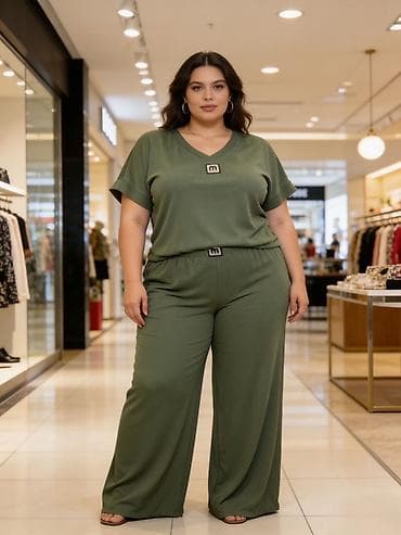 karirani komplet: Komplet ženske odeće – plus size, široke pantalone i majica sa — 3