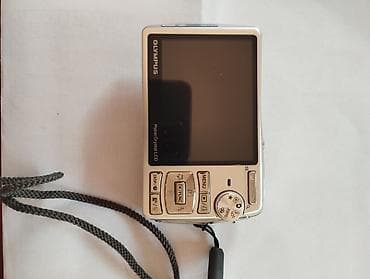 Olympus µ 820 kompaktni digitalni fotoaparat - Rezolucija: 8.0